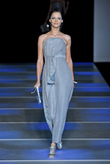 Fotoservizio/SS 2012/WOMEN/GIORGIO ARMANI/59