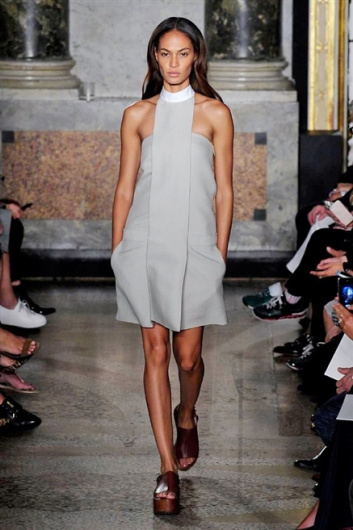Fotoservizio/SS 2015/WOMEN/PORTS 1961/DP1/9