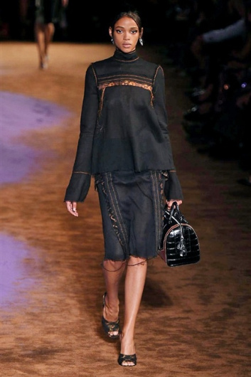 Fotoservizio/SS 2015/WOMEN/PRADA/DP1/33