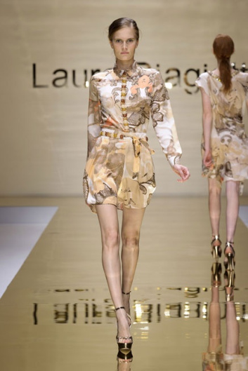 Fotoservizio/SS 2012/WOMEN/LAURA BIAGIOTTI/4