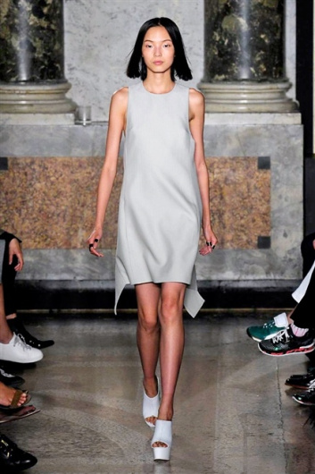 Fotoservizio/SS 2015/WOMEN/PORTS 1961/DP1/12