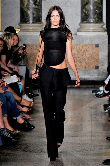 Fotoservizio/SS 2015/WOMEN/PORTS 1961/DP1/26