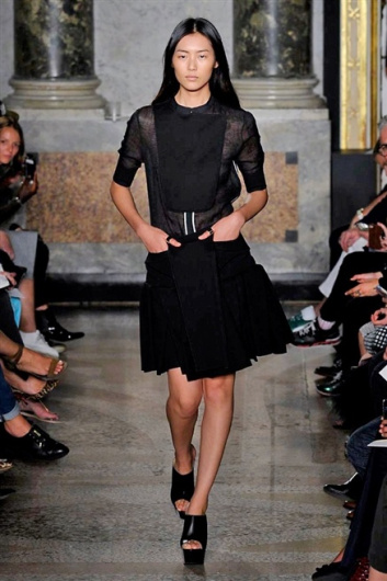 Fotoservizio/SS 2015/WOMEN/PORTS 1961/DP1/27