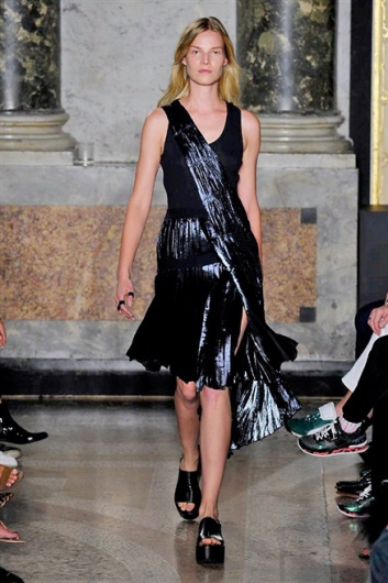 Fotoservizio/SS 2015/WOMEN/PORTS 1961/DP1/30