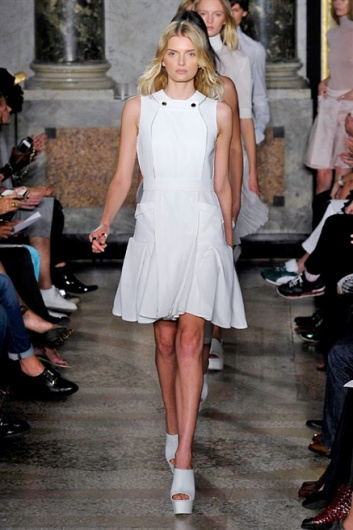 Fotoservizio/SS 2015/WOMEN/PORTS 1961/DP1/31