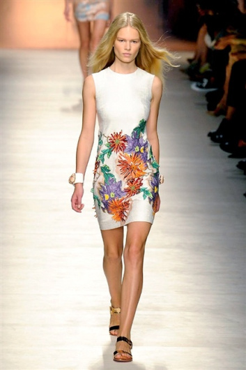 Fotoservizio/SS 2015/WOMEN/BLUMARINE/DP1/5