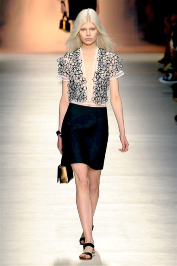 Fotoservizio/SS 2015/WOMEN/BLUMARINE/DP1/19