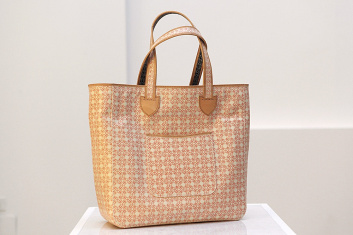 Presentazione S/S 2015 - Bertoni 1949 41