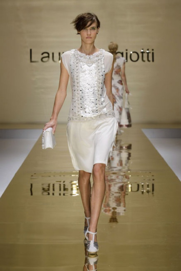 Fotoservizio/SS 2012/WOMEN/LAURA BIAGIOTTI/23
