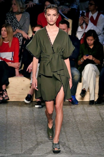 Fotoservizio/SS 2015/WOMEN/SPORTMAX/DP1/17