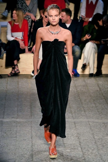 Fotoservizio/SS 2015/WOMEN/SPORTMAX/DP1/19