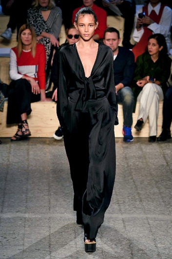 Fotoservizio/SS 2015/WOMEN/SPORTMAX/DP1/22