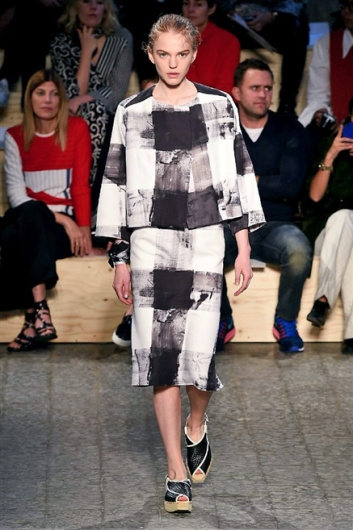 Fotoservizio/SS 2015/WOMEN/SPORTMAX/DP1/25