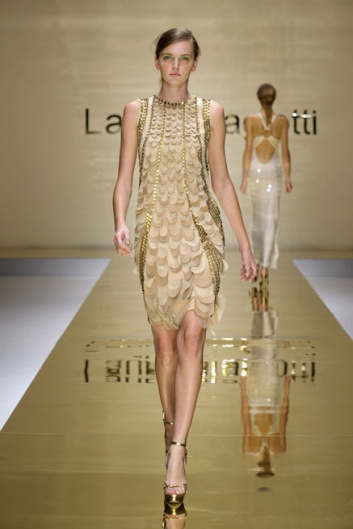 Fotoservizio/SS 2012/WOMEN/LAURA BIAGIOTTI/18