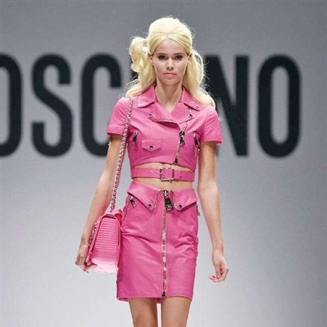 MOSCHINO