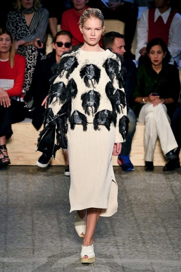 Fotoservizio/SS 2015/WOMEN/SPORTMAX/DP1/40