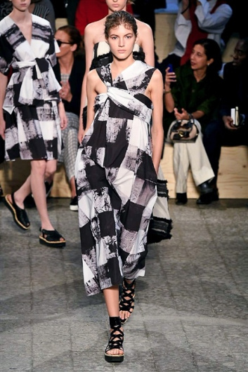 Fotoservizio/SS 2015/WOMEN/SPORTMAX/DP1/42