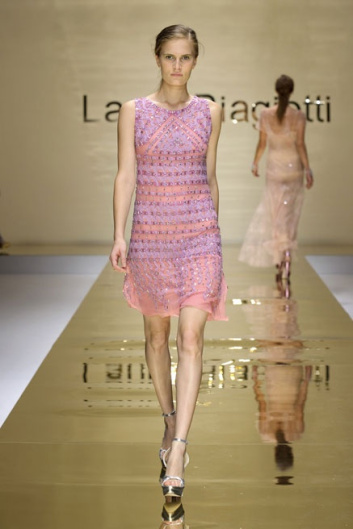Fotoservizio/SS 2012/WOMEN/LAURA BIAGIOTTI/45