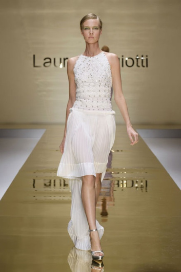 Fotoservizio/SS 2012/WOMEN/LAURA BIAGIOTTI/47