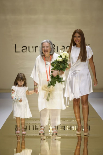 Fotoservizio/SS 2012/WOMEN/LAURA BIAGIOTTI/48