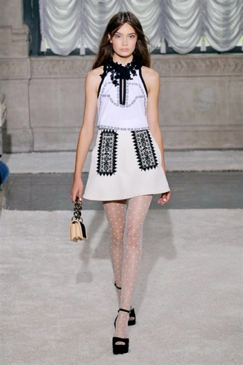 Fotoservizio/SS 2015/WOMEN/GIAMBA/DP1/21