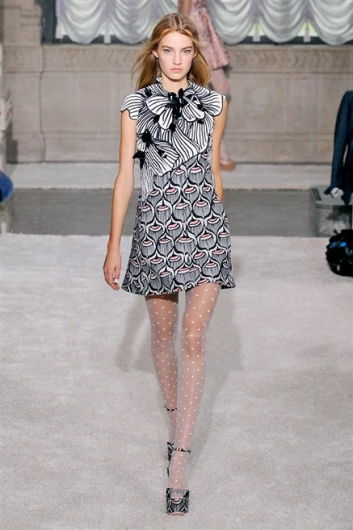 Fotoservizio/SS 2015/WOMEN/GIAMBA/DP1/32