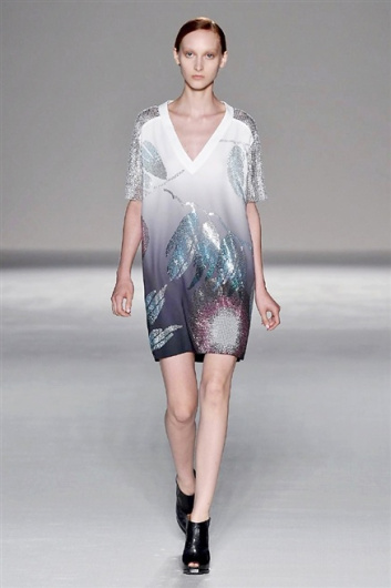 Fotoservizio/SS 2015/WOMEN/MARCO DE VINCENZO/DP1/10