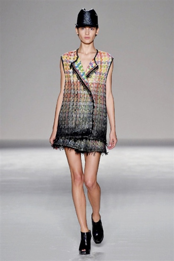 Fotoservizio/SS 2015/WOMEN/MARCO DE VINCENZO/DP1/39