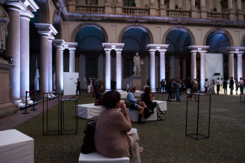 Presentazione S/S 2015 - Dondup 28