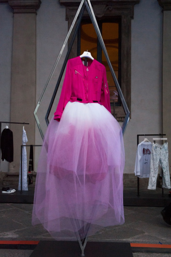 Presentazione S/S 2015 - Dondup 29