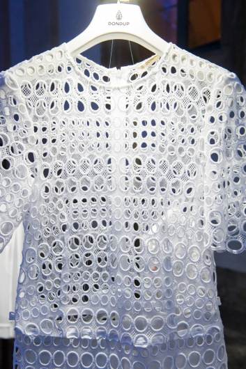 Presentazione S/S 2015 - Dondup 81