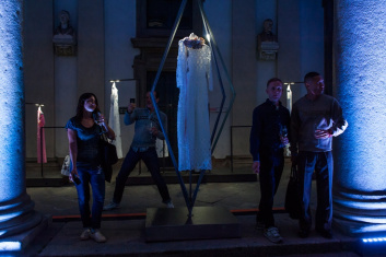 Presentazione S/S 2015 - Dondup 102