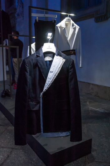 Presentazione S/S 2015 - Dondup 120