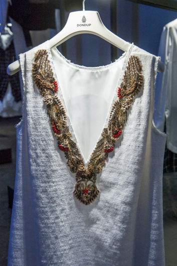 Presentazione S/S 2015 - Dondup 123