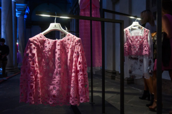 Presentazione S/S 2015 - Dondup 56