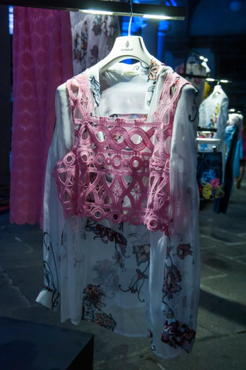 Presentazione S/S 2015 - Dondup 58