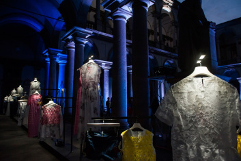 Presentazione S/S 2015 - Dondup 74