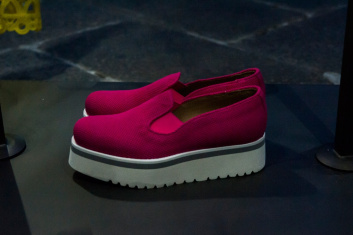 Presentazione S/S 2015 - Dondup 75