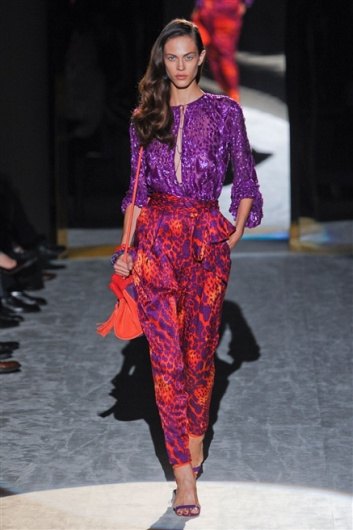Fotoservizio/SS 2012/WOMEN/SALVATORE FERRAGAMO/3