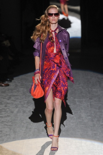 Fotoservizio/SS 2012/WOMEN/SALVATORE FERRAGAMO/13