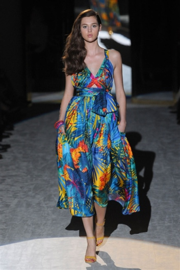 Fotoservizio/SS 2012/WOMEN/SALVATORE FERRAGAMO/8