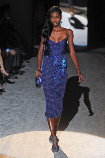Fotoservizio/SS 2012/WOMEN/SALVATORE FERRAGAMO/20