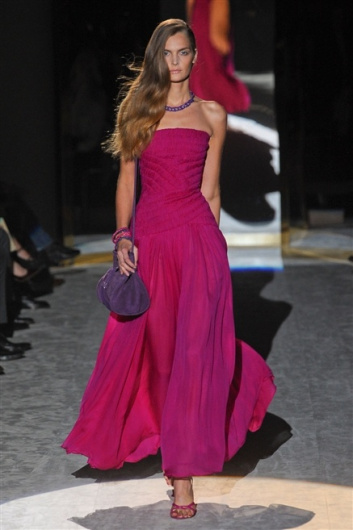 Fotoservizio/SS 2012/WOMEN/SALVATORE FERRAGAMO/22