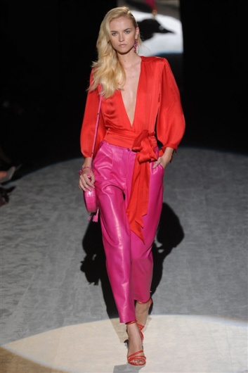 Fotoservizio/SS 2012/WOMEN/SALVATORE FERRAGAMO/23