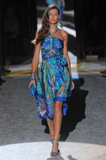 Fotoservizio/SS 2012/WOMEN/SALVATORE FERRAGAMO/30
