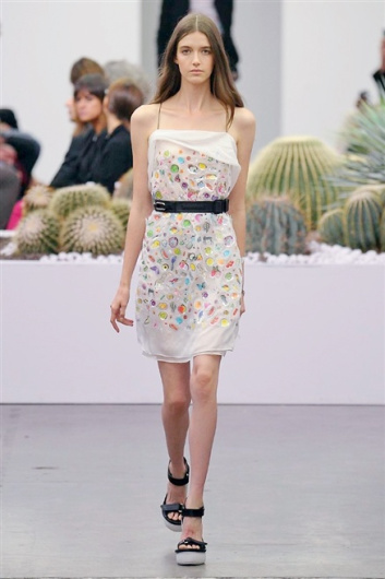 Fotoservizio/SS 2015/WOMEN/ICEBERG/DP1/33