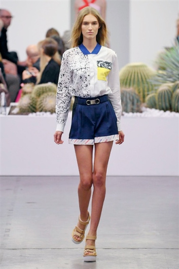 Fotoservizio/SS 2015/WOMEN/ICEBERG/DP1/1