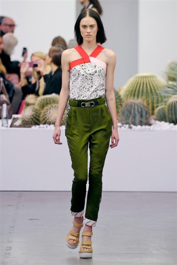 Fotoservizio/SS 2015/WOMEN/ICEBERG/DP1/2