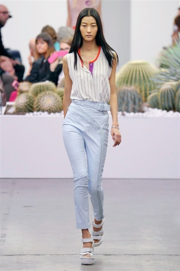 Fotoservizio/SS 2015/WOMEN/ICEBERG/DP1/18