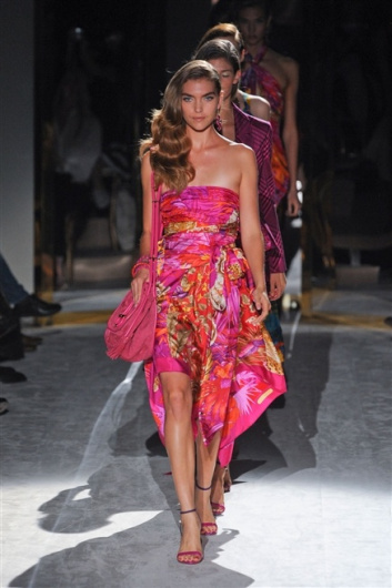 Fotoservizio/SS 2012/WOMEN/SALVATORE FERRAGAMO/41